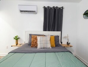 1 chambre, fer et planche à repasser, Wi-Fi gratuit, draps fournis