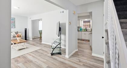 Welcome to Your Perfect Getaway! Close to Wilmington, Newark, and Philadelphia!