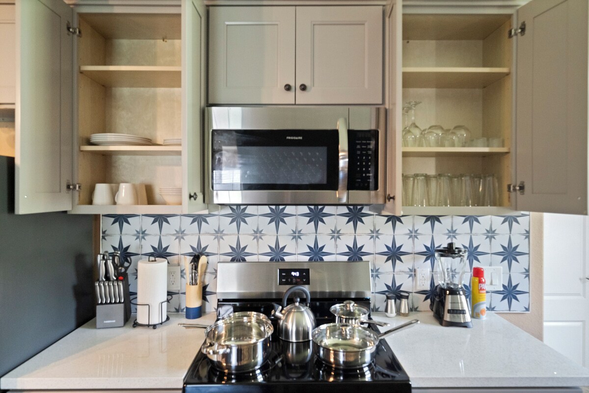 Photo 21 of Brand New Apartment near Hobby Airport