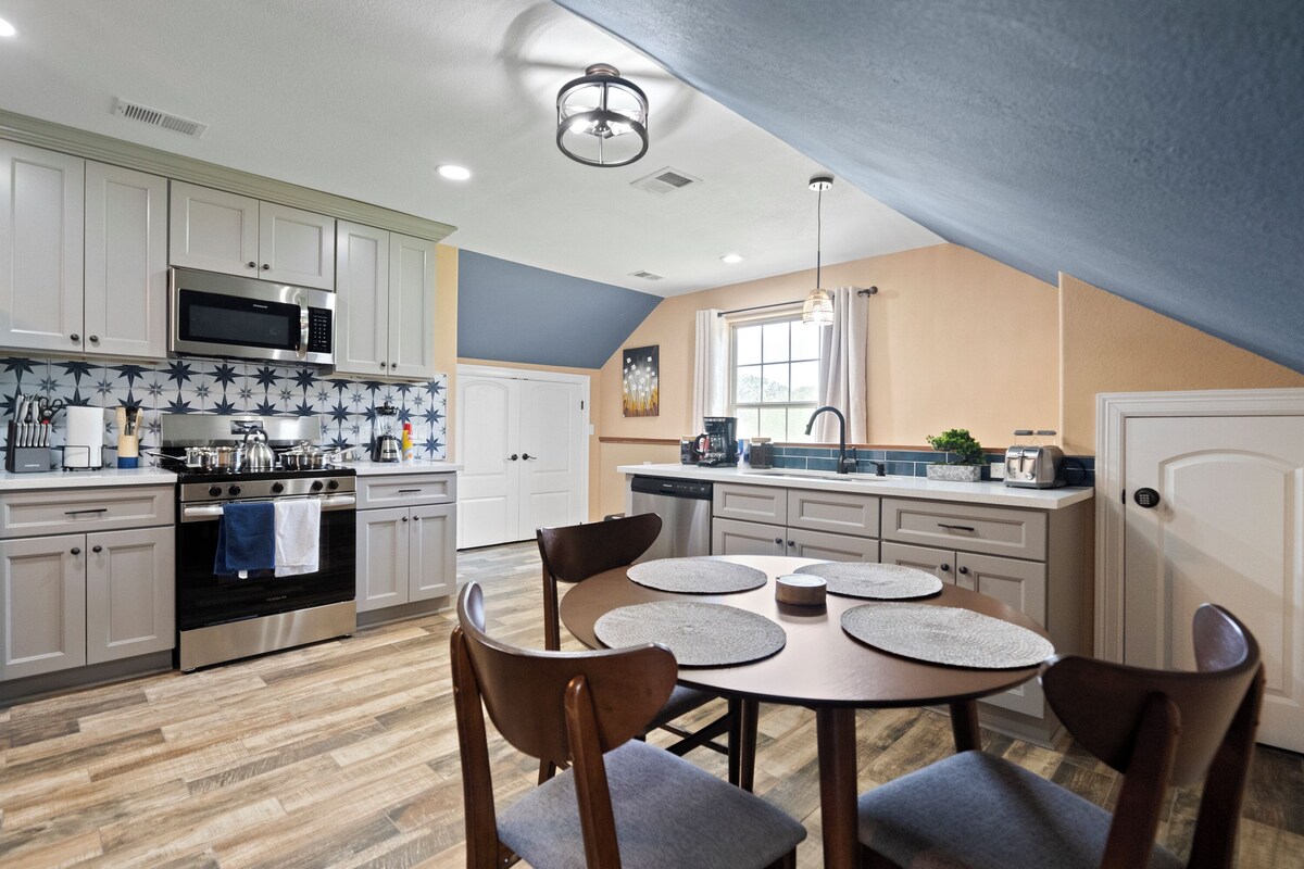 Photo 17 of Brand New Apartment near Hobby Airport