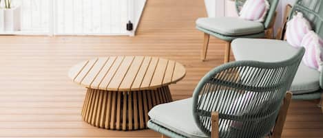 Outdoor pool, pool loungers