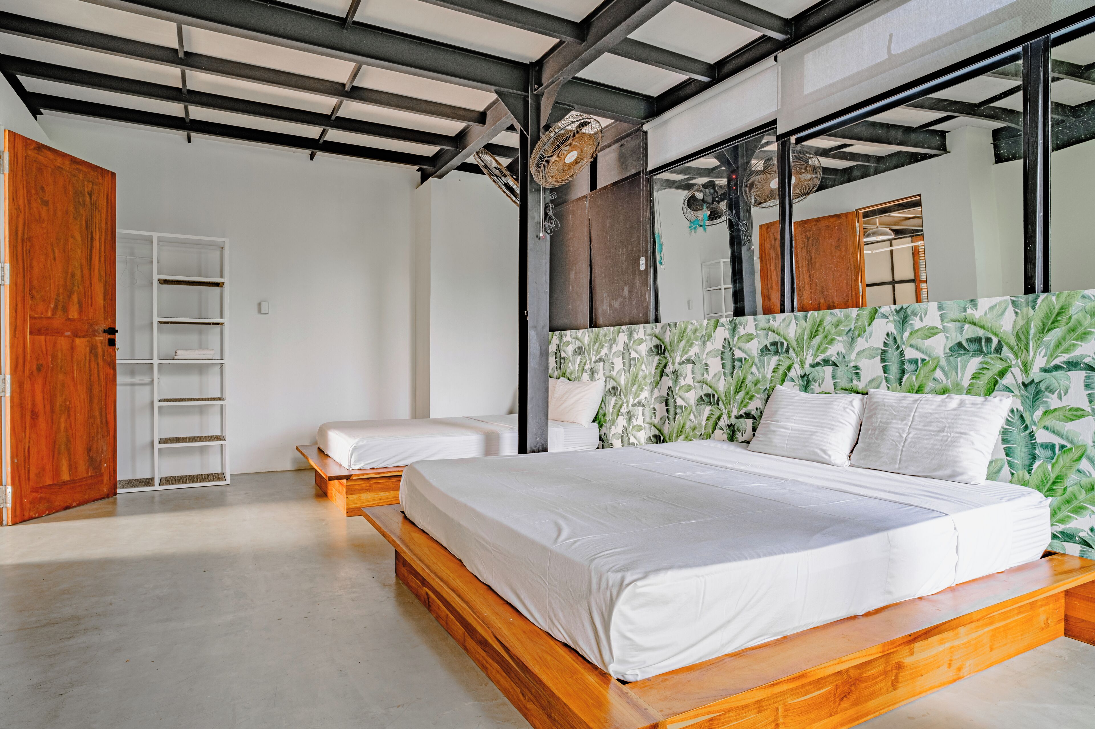 Chambre Triple Standard, vue jardin | Wi-Fi gratuit