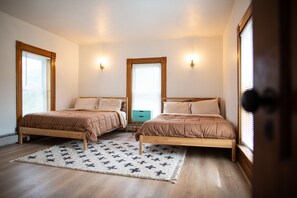 6 chambres, bureau, Wi-Fi, draps fournis