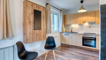 Apartment, 2 Schlafzimmer, Balkon, Gartenblick | Innenbereich