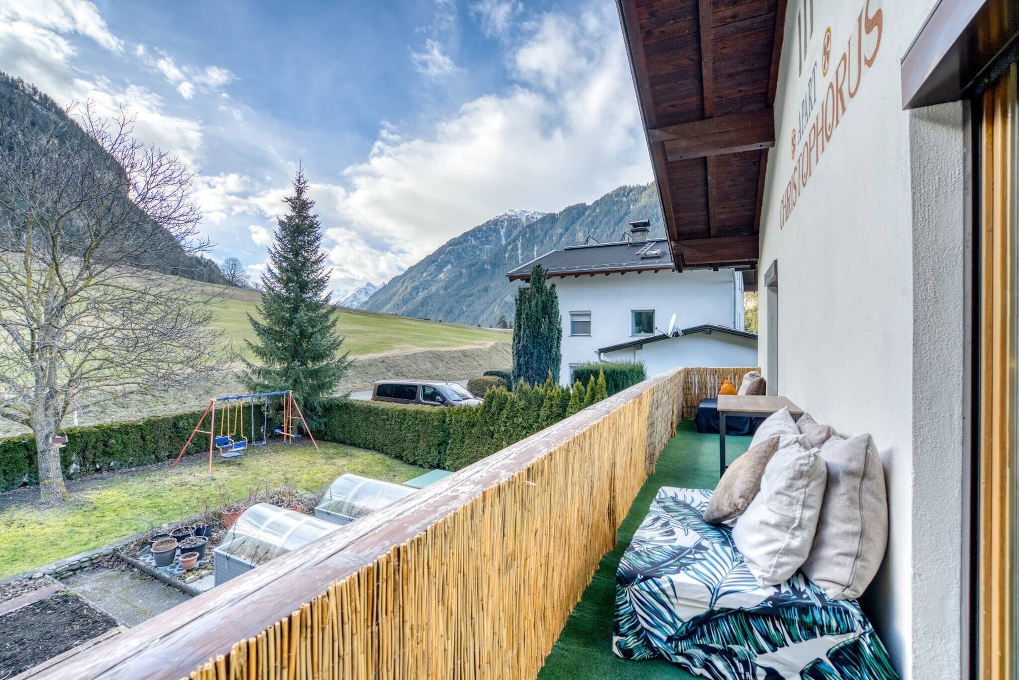 Apartment, 2 Schlafzimmer, Balkon, Gartenblick | Terrasse/Patio