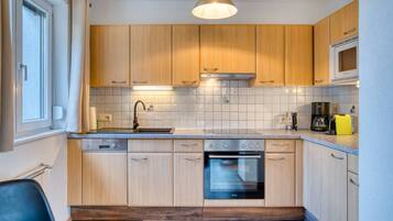 Apartment, 2 Schlafzimmer, Balkon, Gartenblick | Innenbereich