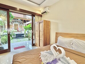 Habitación doble estándar, vista al jardín | Vista desde la habitación