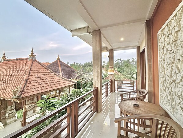 Standard Double Room, Garden View | Terrace/patio - Kamayu Ubud by Puri Signatures (Ubud)