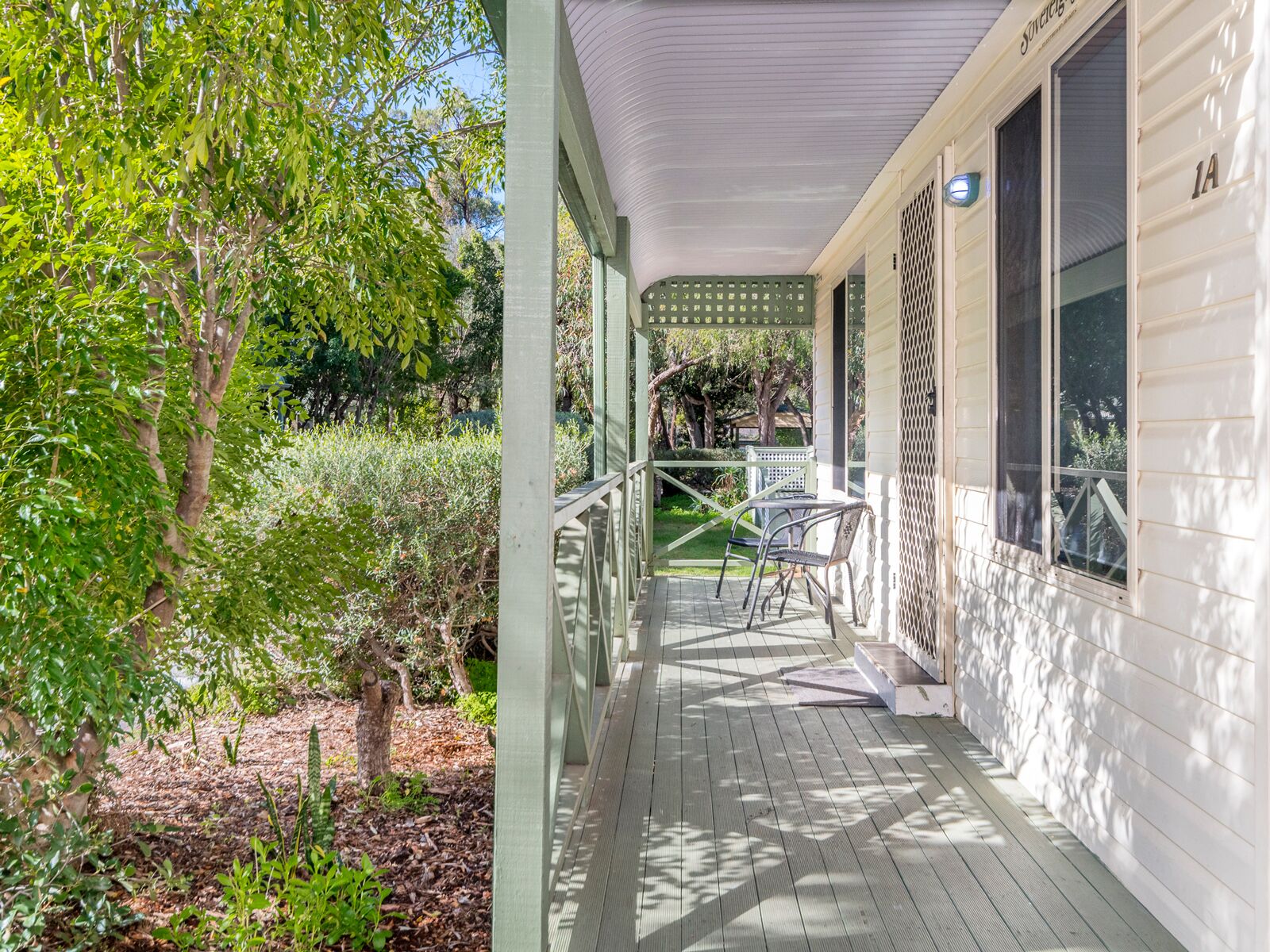 Standard 2 Bedroom Cabin | Terrace/patio