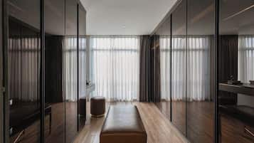 Luxury Suite, Park View | Bathroom