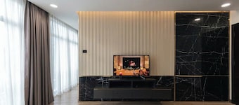 Luxhome Mekong Hotel