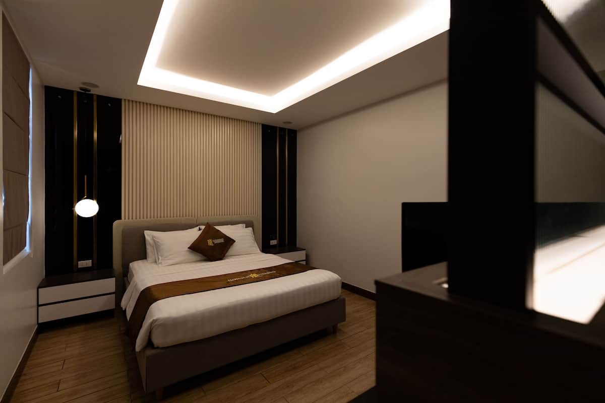Basic Double Room | 1 bedroom, premium bedding, down comforters, minibar