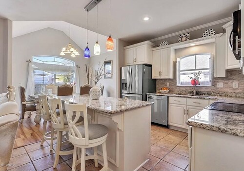 3-bedroom house in fabulous Lafayette with WiFi, AC