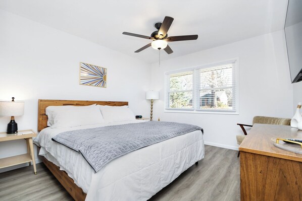 4 bedrooms, iron/ironing board, travel cot, free WiFi