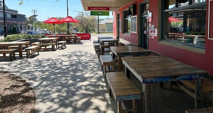Woolpack Hotel Tumut