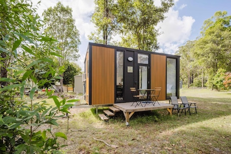 Outdoor dining. Schlaraffenland 2 by Tiny Away