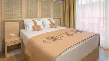 Apartment, 1 Bedroom, Private Pool, Garden View | 2 bedrooms