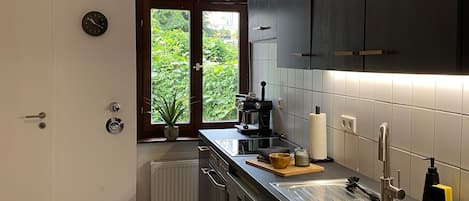 Shared Dormitory, 1 Bedroom, Smoking | Interior