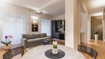 Apartment, 2Â Schlafzimmer, Balkon, Gartenblick | Innenbereich