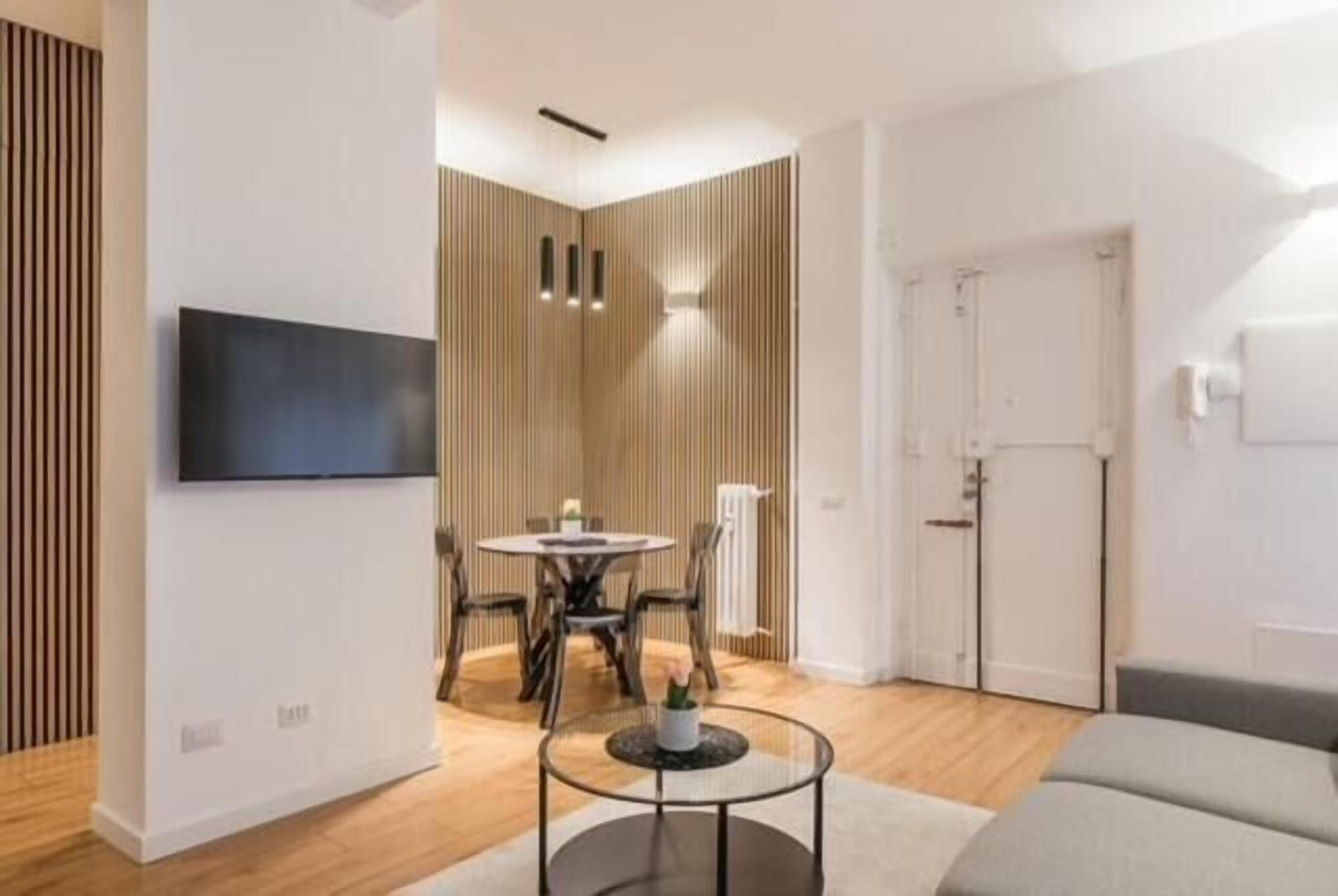 Apartment, 2 Bedrooms, Balcony, Garden View | Bahagian dalam