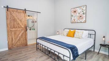 Maison (4 Bedrooms) | 4 chambres, fer et planche à repasser, draps fournis