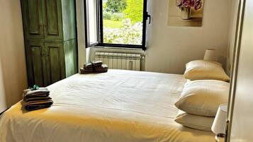 1 bedroom, soundproofing