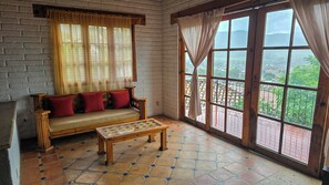 Basic Double Room | Free WiFi