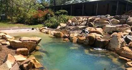 Casa Verde | Off-grid hideaway Agnes Water & 1770