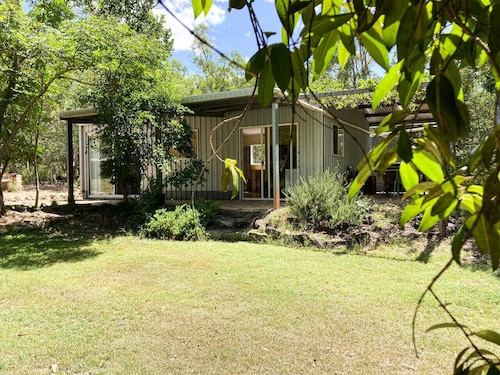Casa Verde | Off-grid hideaway Agnes Water & 1770