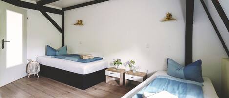 3 bedrooms, WiFi, bed sheets