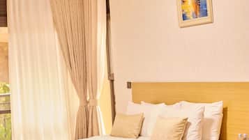 Classic-lejlighed - bakkeudsigt | 2 soveværelser, skrivebord, arbejdsområde til bærbare computere