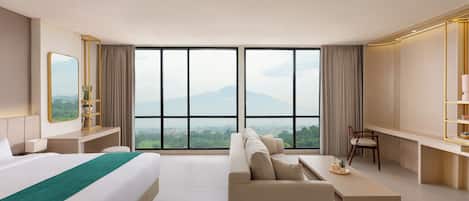 Suite | 1 bedroom, iron/ironing board, free cribs/infant beds, rollaway beds