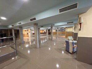 Reception - Cambrils Paradise Resort (Vinyols i els Arcs)