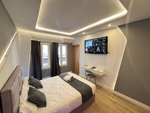 Deluxe Double Room, Balcony, City View - Casa Violeta by Blossom Hotels. (Granada)