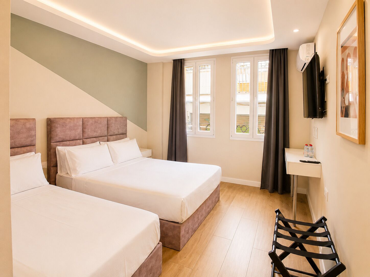 Triple Room