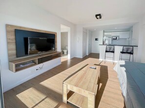 Apartment, 1 Bedroom, Accessible, Smoking