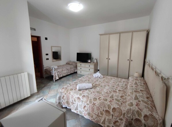 Huone, 1 makuuhuone, tupakointi sallittu, terassi | 1 makuuhuone