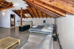 Villa, 6 soverom, røyk, privat basseng | 6 soverom