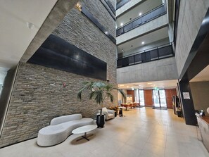 Reception - Withland Hotel Pyeongchang (Pyeongchang)