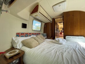 Cabin, 1 Bedroom, Lake View - Nature's Spectacular (Bristol)