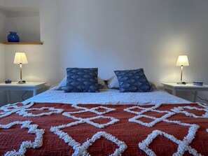 3 chambres, bureau, lit parapluie, Wi-Fi gratuit