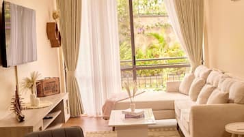 Apartemen Deluks, pemandangan kota | Area keluarga | TV