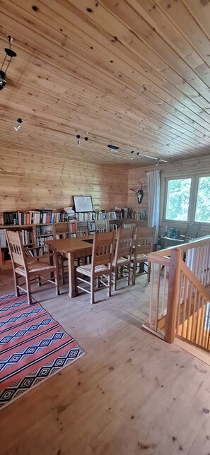 Dining - Vacation home "Gut Briesen", 2 double rooms, max 5 pers., Nature Park Westhavelland (Friesack)