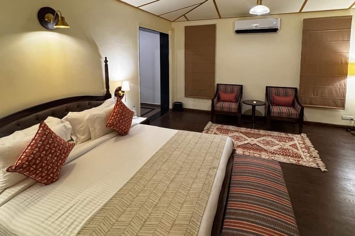 Kamar Double Premium | 1 kamar tidur, minibar, meja kerja, dan ruang kerja ramah laptop