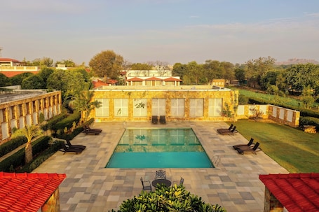 Outdoor pool. Sariska Safari Lodge