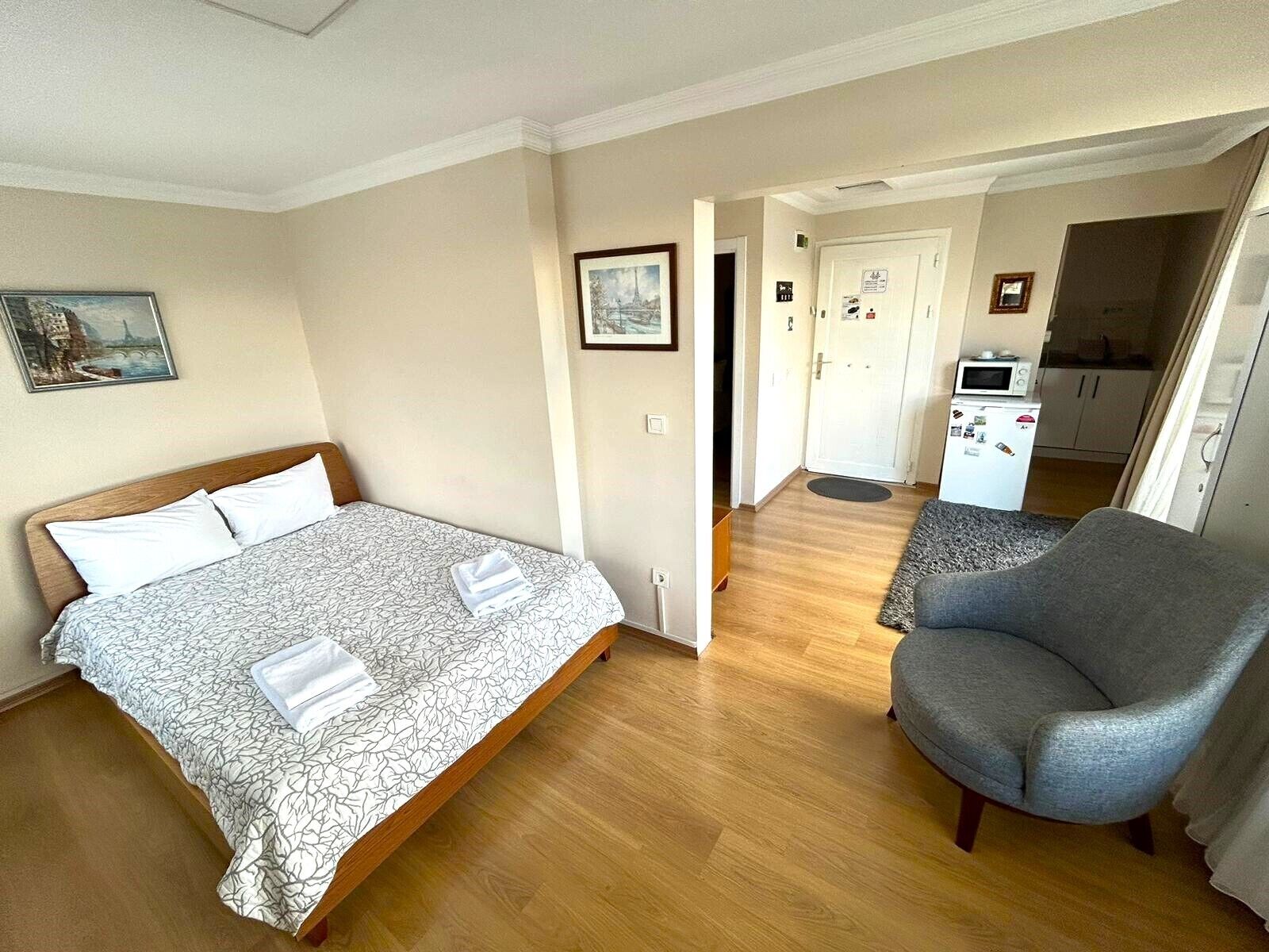 Panoramic Loft | Egyptian cotton sheets, premium bedding, down comforters, minibar