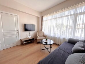 Familien-Suite, 2 Schlafzimmer | Wohnbereich