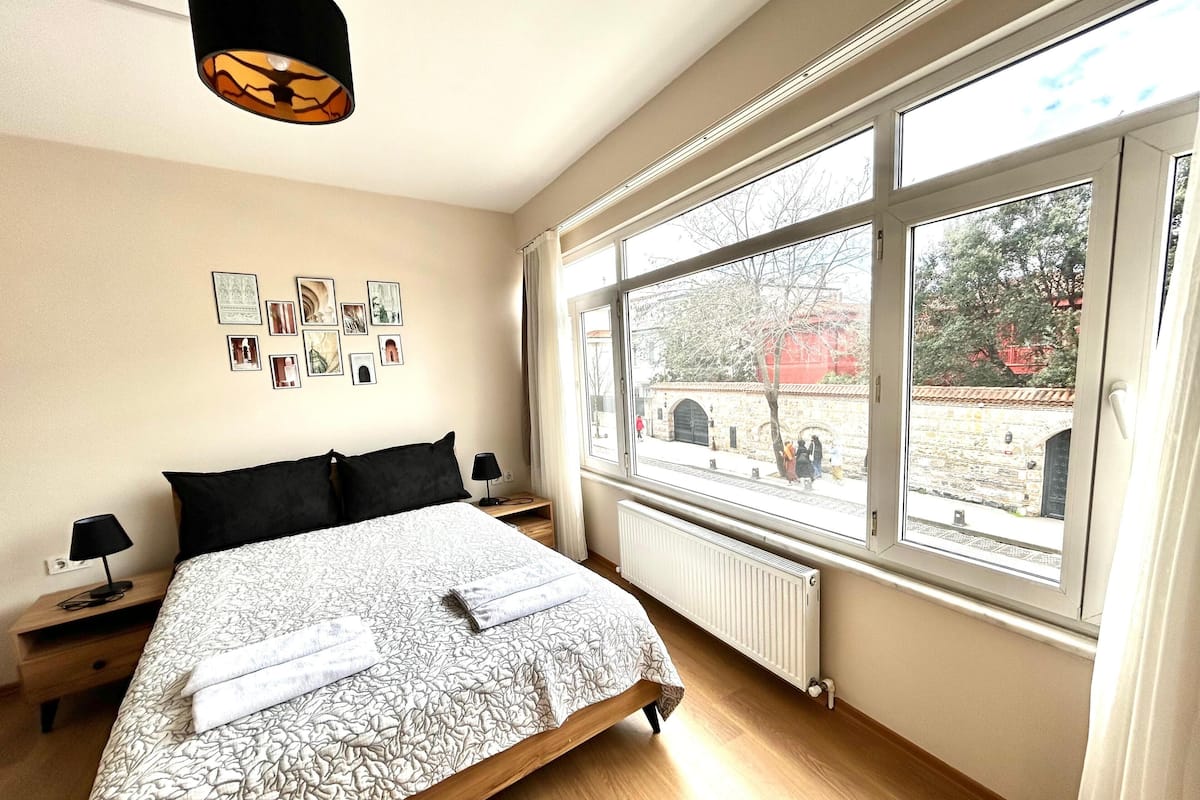 Family Suite, 1 Double Bed with Sofa bed, Partial Sea View | 2 bedrooms, minibar, desk, laptop workspace