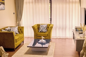 Economy Apartment, Hill View | Living area