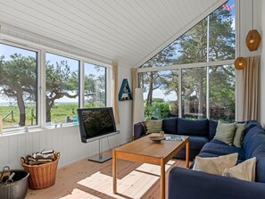 TV, fireplace - "Kaila" - 50m from the sea by Interhome (Idestrup)
